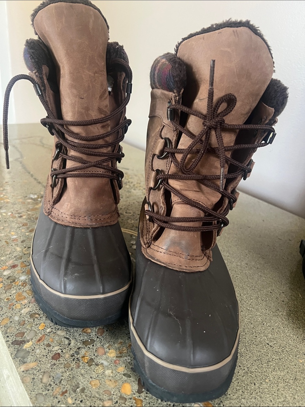 Khombu Brown Lace-Up Waterproof Winter Boots